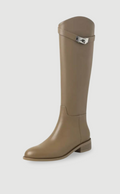 Taupe
